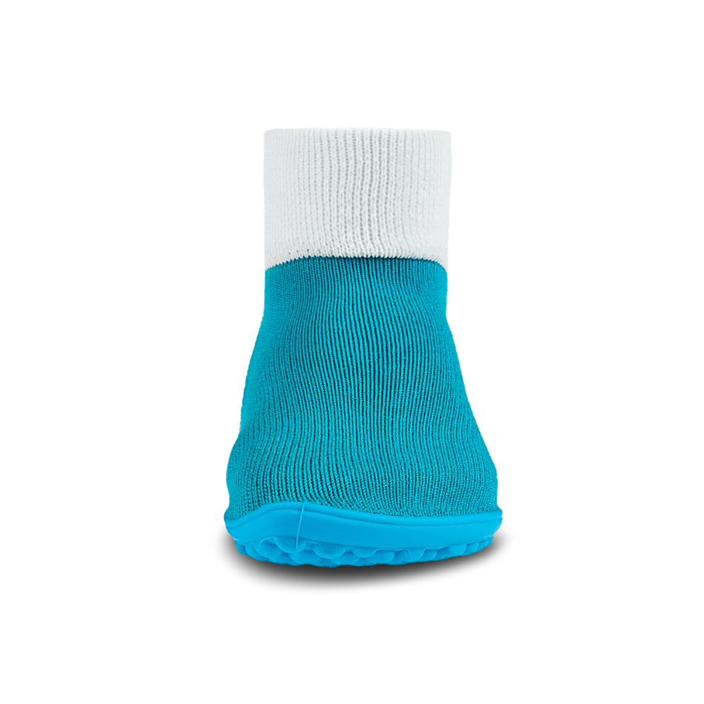Leguanito Barfußschuhe für Kinder von Leguano in Türkis – Sockenschuhe, Vorderansicht, erhältlich im barfussweltan.shop Barfußschuhe Onlineshop