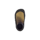 Skinners 2.0 Kids Barfußschuhe in Moss Dunkelgelb, Ansicht von oben. Flexible Sockenschuhe für Kinder, die barfußähnliches Gehen und Spielen ermöglichen. Erhältlich in unserem Onlineshop für Barfußschuhe.