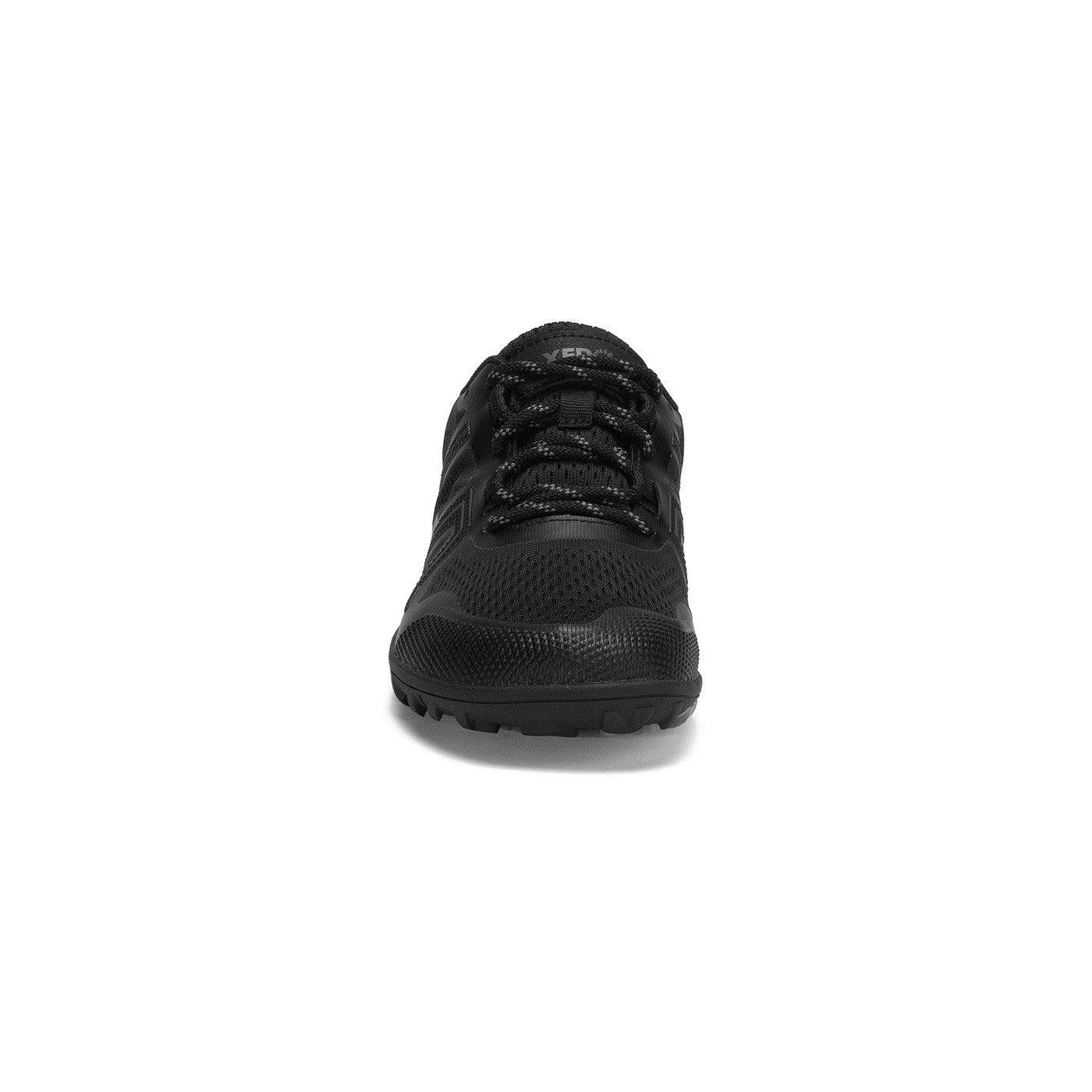 Frontansicht der Xero Shoes Mesa Trail II Damen Barfußschuhe in Black mit breiter Zehenbox als Wanderschuhe im Onlineshop für Barfußschuhe