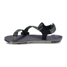 Barfußschuhe Onlineshop: Xero Shoes Z-Trail EV Barfußsandalen für Herren in vetiver green, linke Seitenansicht