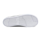 Xero Shoes Dillon Barfußschuhe für Herren in Alloy aus der Perspektive von unten, bequem und vielseitig für den Alltag. Erhältlich in unserem Onlineshop für Barfußschuhe.